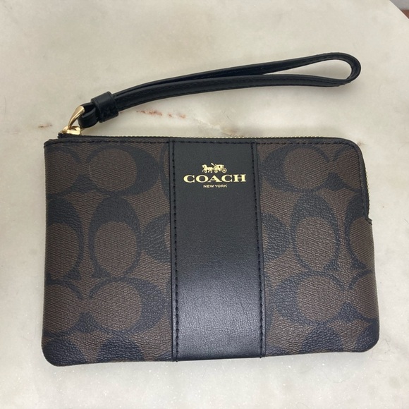 Coach Brown and Black Wristlet NWT - Picture 1 of 8